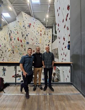 La instalación de escalada, que se ubicará en Lugones, abrirá sus puertas después del verano