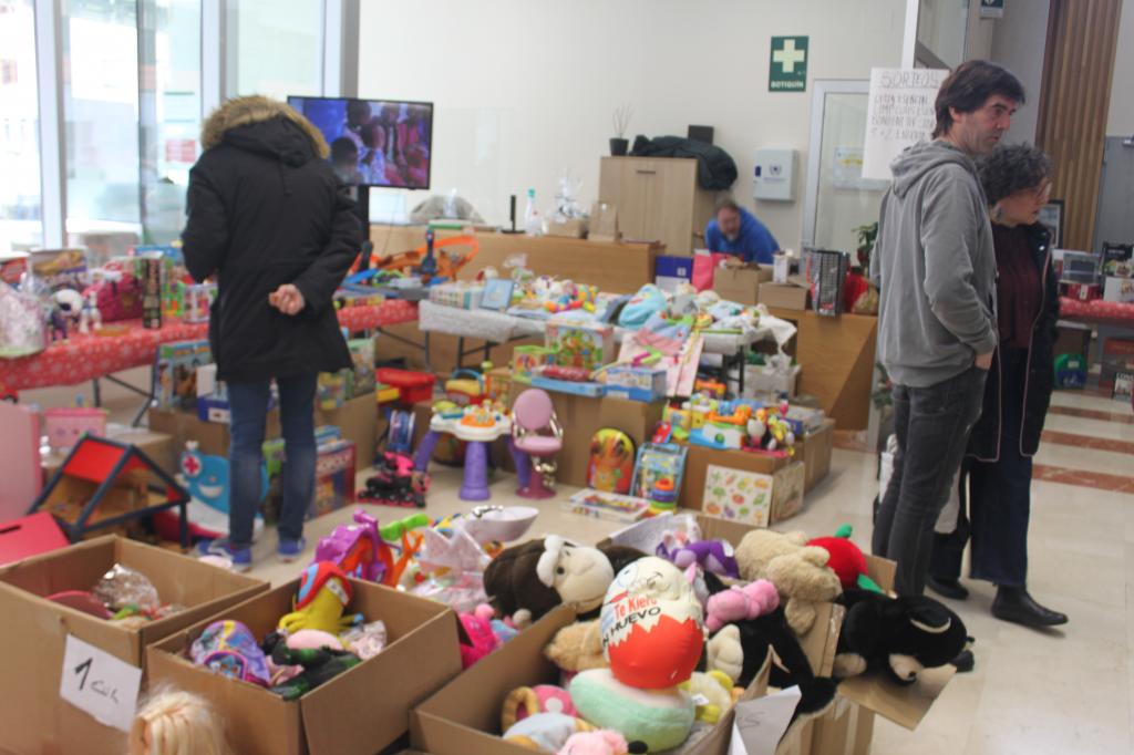 Soñando Muñecas celebró su Mercadillo Solidario para mejora la vida de los niños y jóvenes etíopes