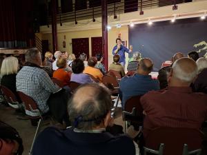 El Tapin - Magdalena Sánchez ofreció “Con voz de Mujer Recital Poético”, en la Plaza de La Habana en Llanera
