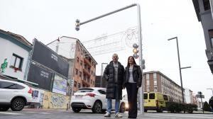 El Tapin - El Ayuntamiento de Siero renueva los semáforos de la rotonda de la Avenida de Oviedo, en Lugones