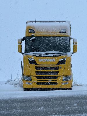 El Tapin - CESINTRA pide la dimisión del director de la DGT ante la decisión de prohibir la circulación de camiones por el posible riesgo de nevadas