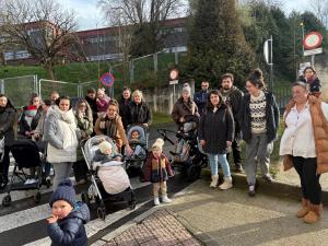 El Tapin - Las familias de la Escuela Infantil El Carmín denuncian la reducción de la jornada lectiva