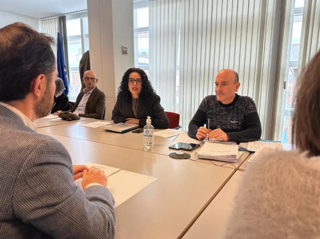 El Consejo de Patrimonio Cultural da luz verde a tres nuevos BIC: la colección artística de la antigua Caja de Ahorros, el yacimiento de Lucus Asturum (Llanera) y el teatro popular o costumbrista asturiano