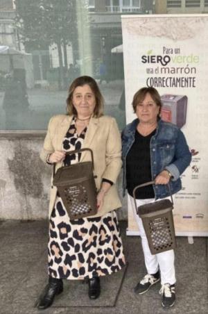 El Tapin - El Ayuntamiento de Siero ha repartido cerca de 6.000 cubos y más de 200.000 bolsas  compostables para la recogida de materia orgánica 