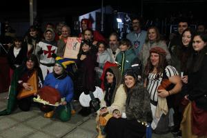 La mitología asturiana llena Llanera de color por el Antroxu