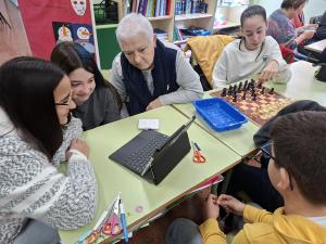 El Tapin - Intercambio de Saberes entre las alumnas de 50ymas y los estudiantes del cole de Lugo de Llanera