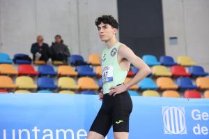 El Tapin - Sergio Plata a la final del 400 absoluto con solvencia