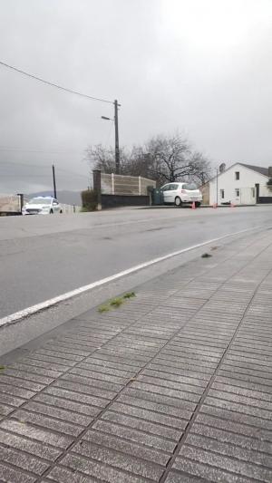 El Tapin - Un vehículo se sale de la vía en la carretera de San Cucao