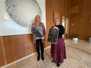 El Tapin - La obra de la compañía Teatro Sin Papeles "Aquí nunca pasa nada" se representa el 13 de marzo en el Centro Polivalente de Lugones