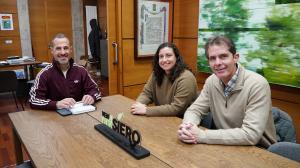 El Tapin - El alcalde de Siero recibe a representantes de la Federación Asturiana de Pádel
