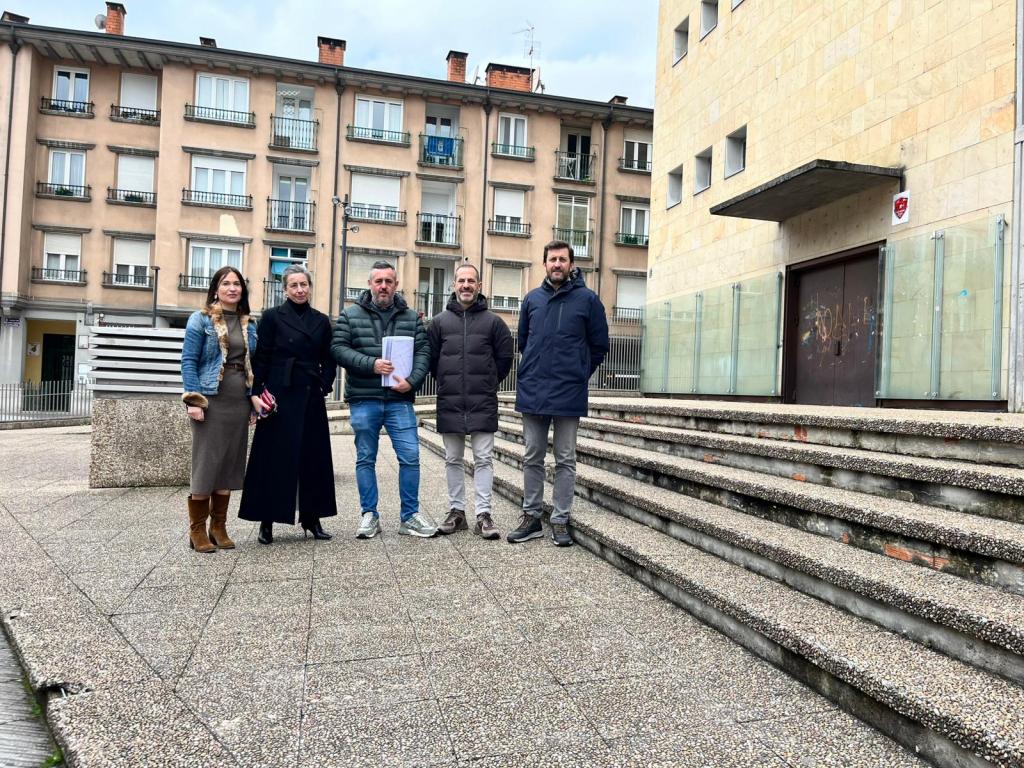 El Ayuntamiento de Siero reurbanizará el entorno de la antigua Casa de Cultura  de Lugones