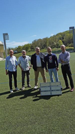 El Tapin - Comienzan las obras de mejora de la iluminación en el Campo de Futbol de El Bayu