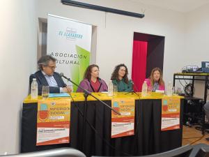 El Tapin - "La participación ciudadana se resiente si desde los poderes públicos se desincentiva", una de las concluisiones del debate en el Llavaderu