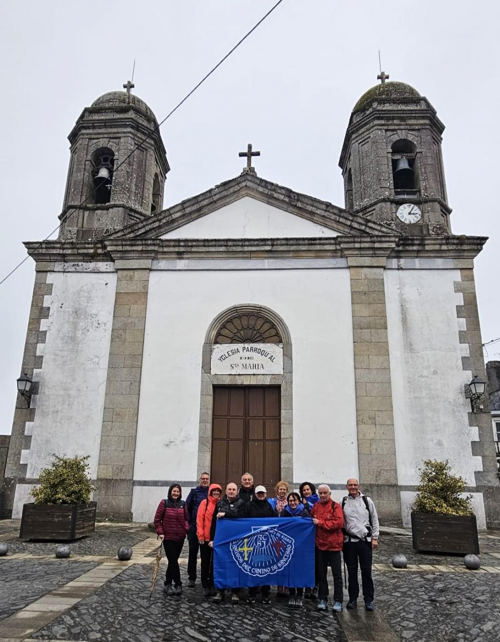 La Asociación Siero Jacobeo completó el tramo del Camino del Norte que une las localidades lucenses de Vilalba y Baamonde