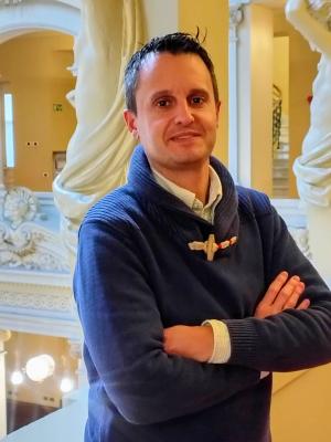 El Tapin - VOX Siero denuncia cinco meses de “apagón informativo” y exige un reglamento para acabar con la “mini dictadura” del equipo de gobierno 