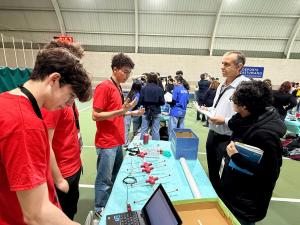 La Morgal acogió la IV Competición Autonómica CanSat 2026 con 12 equipos escolares en un desafío aeroespacial real