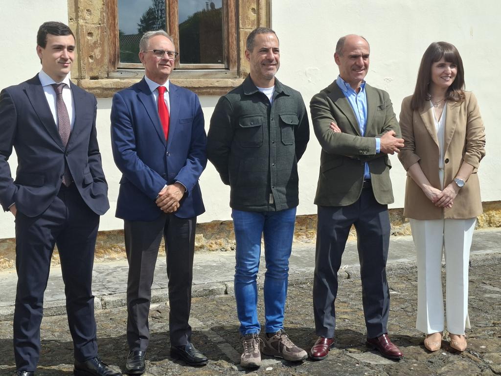 AEFAS abre la convocatoria de su XVII premio  Familia Empresaria Asturiana