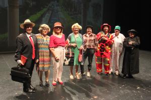 El Tapin - La Asociación de Amas de Casa de La Pola celebra el Día de la Madre con un festival de teatro, canto y danza