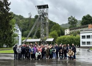 La Asociación de Vecinos de Santa Cruz visita Samuño