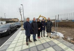 El Tapin - Siero reclama colaboración institucional para impulsar hasta 1.000 viviendas asequibles para jóvenes en Paredes