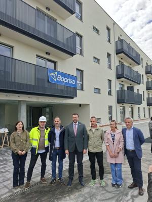 El Tapin - Barbón reivindica en Siero el mayor impulso a la vivienda pública en una década: “La vivienda es un derecho y no un negocio”