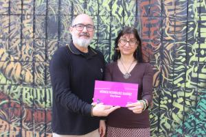 El Tapin - El IES Río Nora recibe a la escritora, Mónica Rodríguez, con motivo del concurso del 8M