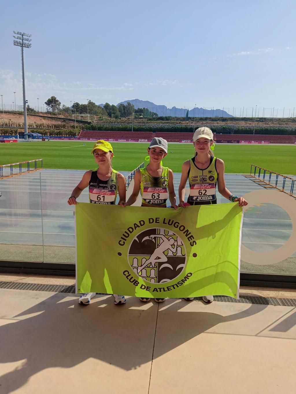 Las atletas Lucía, Paula y Alba disputan este fin de semana el campeonato de España sub 14 de atletismo