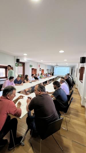 El Tapin - Siero y Nava ratifican el deslinde de su línea límite jurisdiccional pendiente de aprobación plenaria