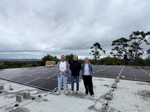 El Tapin - Iniciadas las obras de instalación de paneles fotovoltaicos en el depósito de Cotorbán