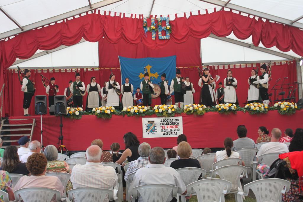 La Asociación Folclórica El Piñote celebra su 48.º aniversario con un intenso fin de semana dedicado a la tradición asturiana