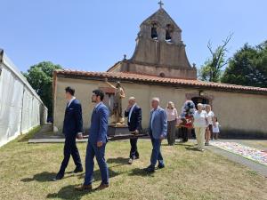 El Tapin - La parroquia de Ables honra a San Juan en una jornada marcada por la devoción y el calor estival