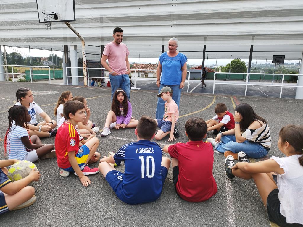 Los campamentos de conciliación alcanzan una cifra récord con 305 menores participantes este verano