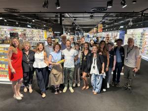 El Tapin - El alcalde de Siero participa en la conmemoración del 25º aniversario de Fnac Principado