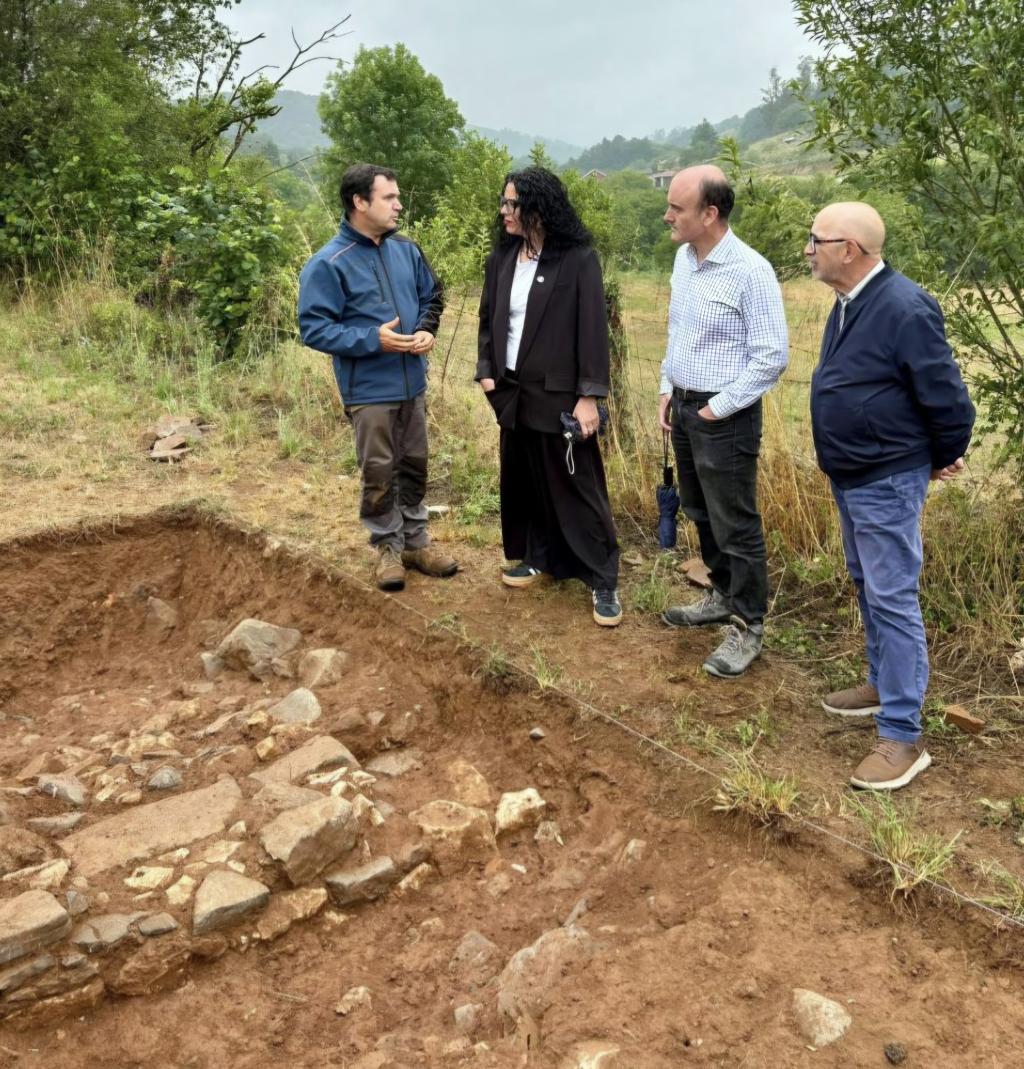 El hallazgo de una nueva edificación amplía el valor patrimonial y científico de la villa romana de Andayón, en Las Regueras