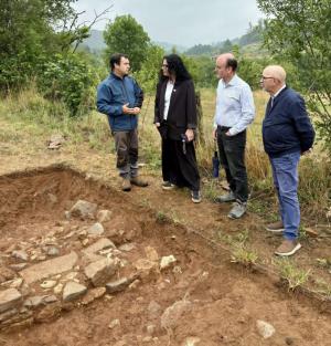 El hallazgo de una nueva edificación amplía el valor patrimonial y científico de la villa romana de Andayón, en Las Regueras