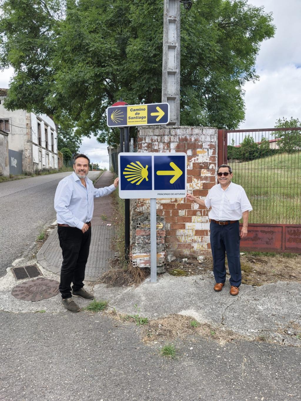 FORO Siero consigue que se mejore la señalización del Camino de Santiago en el concejo tras trasladar al Ayuntamiento las demandas de las asociaciones vinculadas al itinerario jacobeo