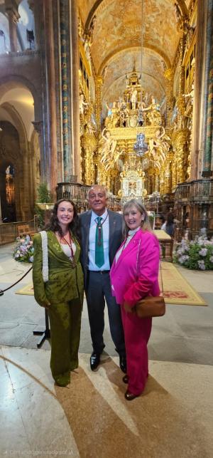 El Tapin - Dos integrantes de Siero Jacobeo ingresan en la Archicofradía Universal del Apóstol Santiago
