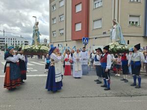 Lugones honra a Santa Isabel con una solemne misa centrada en la esperanza, el encuentro y la paz
