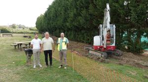 El Tapin - El Ayuntamiento de Siero mejora el drenaje del área canina de El Berrón con una actuación de 5.000 euros