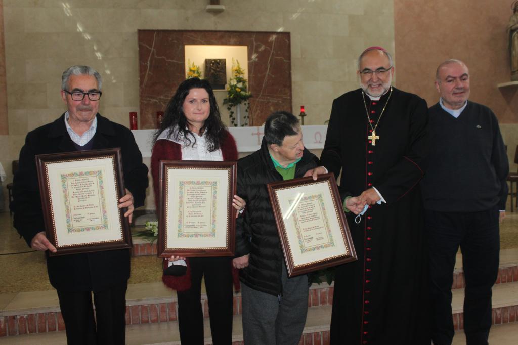 El Tapin - Carlitos, Miguel y Alicia fueron reconocidos con el premio “D. Liborio Colino” a la trayectoria pastoral